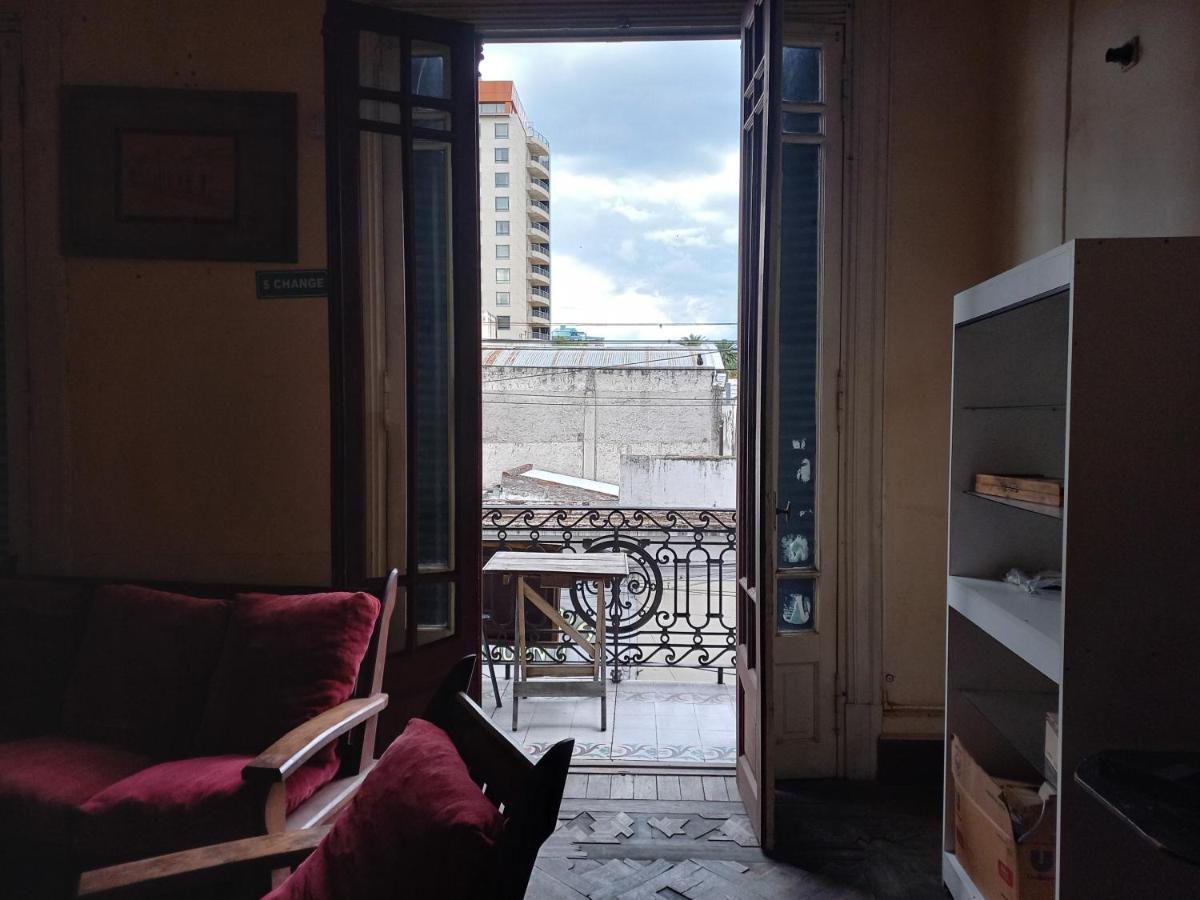 Sol Huasi Hostel Salta Luaran gambar